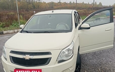 Chevrolet Cobalt II, 2014 год, 599 999 рублей, 10 фотография