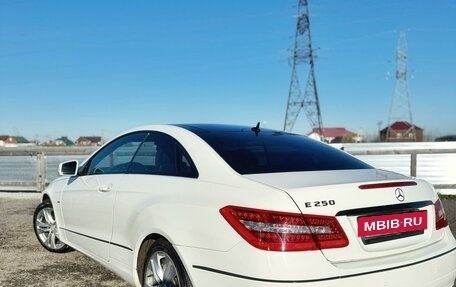 Mercedes-Benz E-Класс, 2012 год, 1 720 000 рублей, 6 фотография