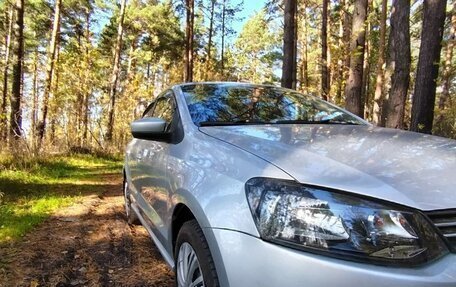 Volkswagen Polo VI (EU Market), 2011 год, 680 000 рублей, 1 фотография