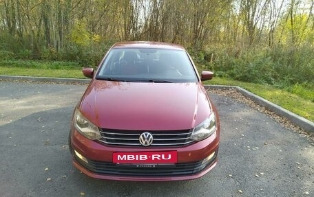 Volkswagen Polo VI (EU Market), 2016 год, 1 320 000 рублей, 2 фотография