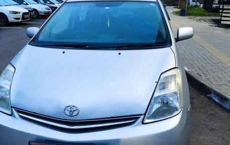 Toyota Prius, 2008 год, 850 000 рублей, 2 фотография