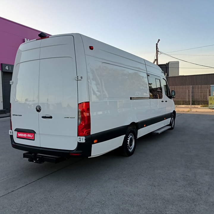 Mercedes-Benz Sprinter, 2021 год, 6 200 000 рублей, 13 фотография