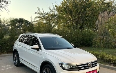 Volkswagen Tiguan II, 2018 год, 3 500 000 рублей, 1 фотография