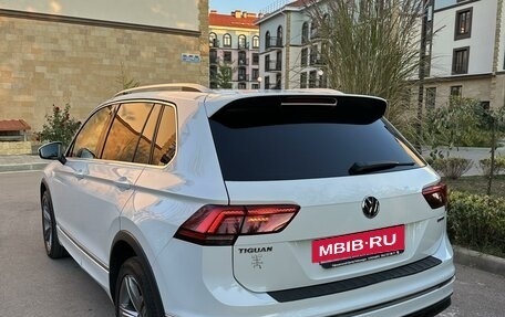 Volkswagen Tiguan II, 2018 год, 3 500 000 рублей, 3 фотография