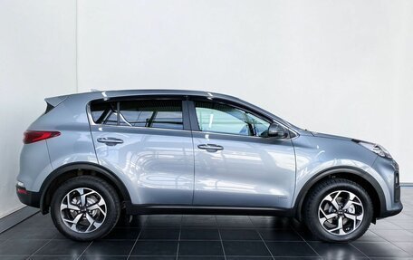 KIA Sportage IV рестайлинг, 2020 год, 2 465 000 рублей, 9 фотография