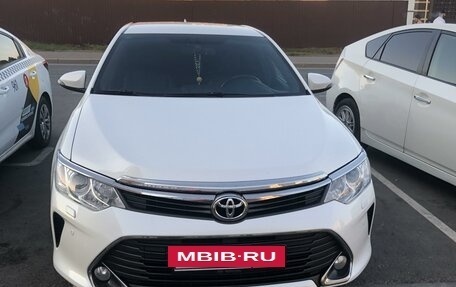 Toyota Camry, 2014 год, 1 930 000 рублей, 4 фотография