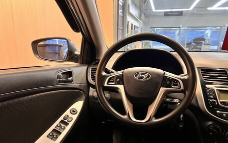 Hyundai Solaris II рестайлинг, 2012 год, 900 000 рублей, 18 фотография