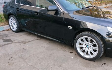 BMW 5 серия, 2009 год, 1 800 000 рублей, 3 фотография