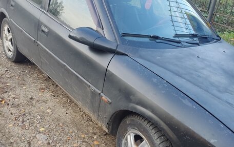 Opel Vectra B рестайлинг, 1997 год, 139 000 рублей, 11 фотография