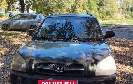 Hyundai Tucson III, 2005 год, 700 000 рублей, 2 фотография