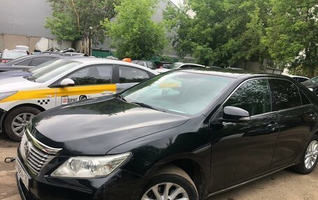 Toyota Camry, 2013 год, 1 350 000 рублей, 2 фотография