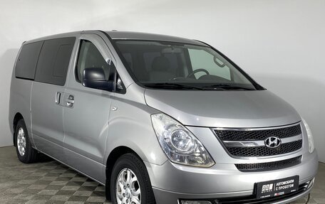 Hyundai Grand Starex Grand Starex I рестайлинг 2, 2012 год, 1 849 000 рублей, 3 фотография