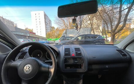 Volkswagen Polo III рестайлинг, 2000 год, 320 000 рублей, 24 фотография