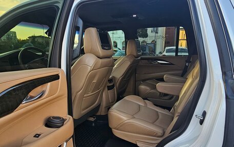 Cadillac Escalade IV, 2018 год, 7 500 000 рублей, 17 фотография