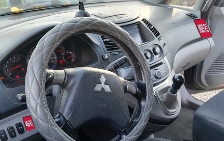 Mitsubishi Grandis, 2007 год, 520 000 рублей, 1 фотография