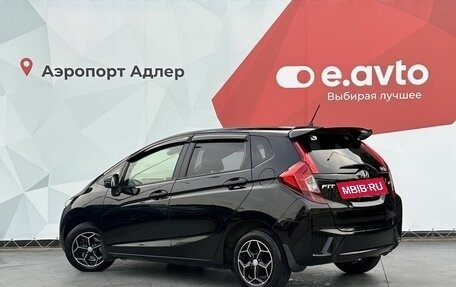 Honda Fit III, 2016 год, 1 390 000 рублей, 6 фотография