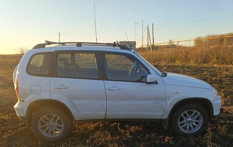 Chevrolet Niva I рестайлинг, 2013 год, 564 500 рублей, 10 фотография