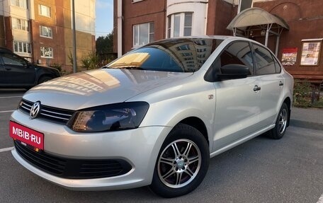 Volkswagen Polo VI (EU Market), 2011 год, 1 055 000 рублей, 1 фотография