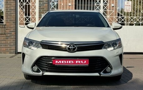 Toyota Camry, 2017 год, 2 880 000 рублей, 2 фотография