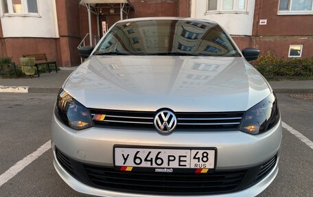 Volkswagen Polo VI (EU Market), 2011 год, 1 055 000 рублей, 5 фотография