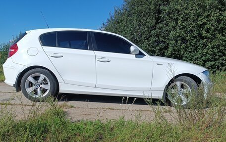 BMW 1 серия, 2011 год, 995 000 рублей, 9 фотография