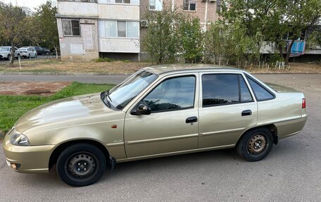 Daewoo Nexia I рестайлинг, 2011 год, 550 000 рублей, 2 фотография