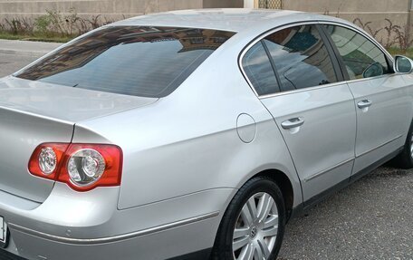 Volkswagen Passat B6, 2005 год, 950 000 рублей, 1 фотография