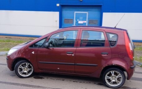 Mitsubishi Colt VI рестайлинг, 2006 год, 430 000 рублей, 2 фотография