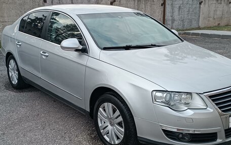 Volkswagen Passat B6, 2005 год, 950 000 рублей, 2 фотография