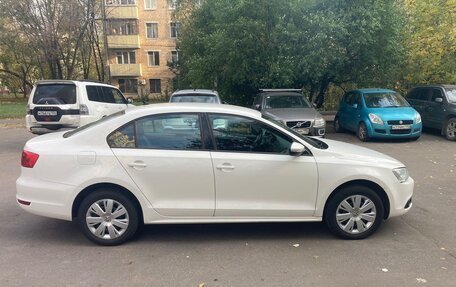 Volkswagen Jetta VI, 2012 год, 1 050 000 рублей, 7 фотография