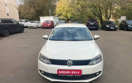 Volkswagen Jetta VI, 2012 год, 1 050 000 рублей, 3 фотография