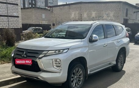 Mitsubishi Pajero Sport III рестайлинг, 2020 год, 4 290 000 рублей, 1 фотография