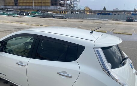 Nissan Leaf I, 2017 год, 1 155 000 рублей, 11 фотография