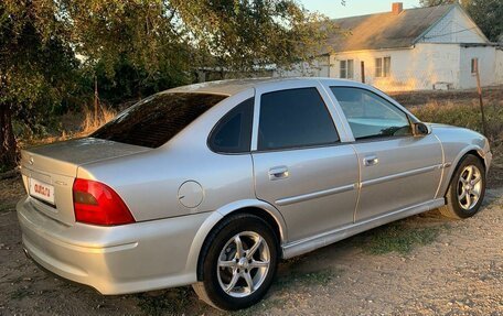 Opel Vectra B рестайлинг, 2001 год, 420 000 рублей, 3 фотография