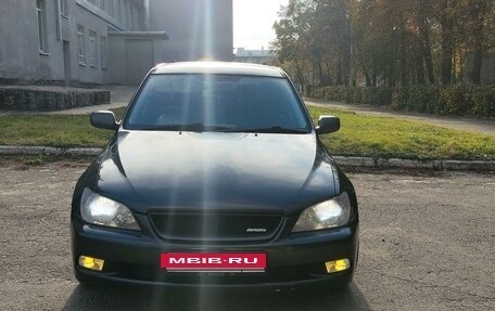 Toyota Altezza, 2002 год, 1 200 000 рублей, 3 фотография