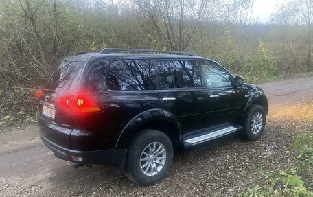 Mitsubishi Pajero Sport II рестайлинг, 2012 год, 1 750 000 рублей, 2 фотография