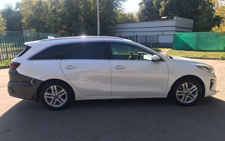 KIA cee'd III, 2019 год, 1 400 000 рублей, 2 фотография