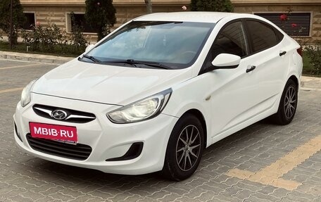 Hyundai Solaris II рестайлинг, 2013 год, 670 000 рублей, 8 фотография