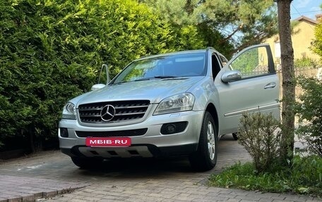 Mercedes-Benz M-Класс, 2006 год, 660 000 рублей, 2 фотография