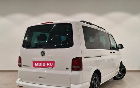 Volkswagen Multivan T5, 2011 год, 2 249 000 рублей, 5 фотография