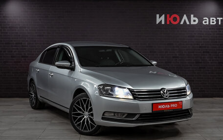 Volkswagen Passat B7, 2011 год, 1 325 000 рублей, 3 фотография