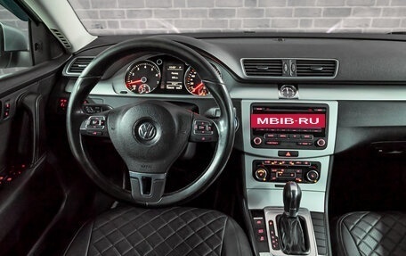 Volkswagen Passat B7, 2011 год, 1 325 000 рублей, 19 фотография