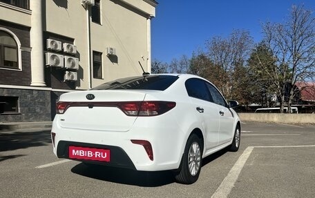 KIA Rio IV, 2019 год, 1 930 000 рублей, 4 фотография