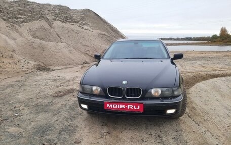 BMW 5 серия, 1999 год, 580 000 рублей, 3 фотография