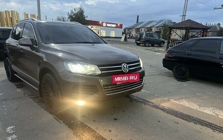 Volkswagen Touareg III, 2013 год, 2 850 000 рублей, 2 фотография