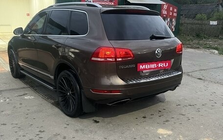 Volkswagen Touareg III, 2013 год, 2 850 000 рублей, 3 фотография