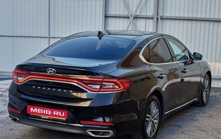 Hyundai Grandeur, 2019 год, 2 700 000 рублей, 6 фотография