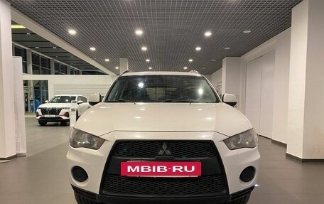 Mitsubishi Outlander III рестайлинг 3, 2011 год, 1 213 000 рублей, 8 фотография