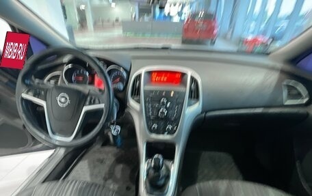 Opel Astra J, 2010 год, 766 000 рублей, 12 фотография