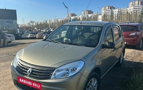 Renault Sandero I, 2012 год, 597 000 рублей, 1 фотография